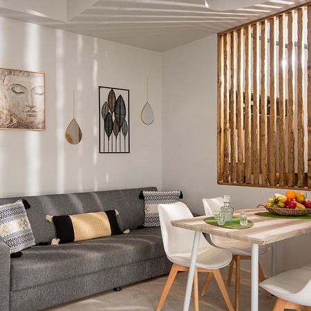 Natasha'S Studio Apartment Stalida 外观 照片