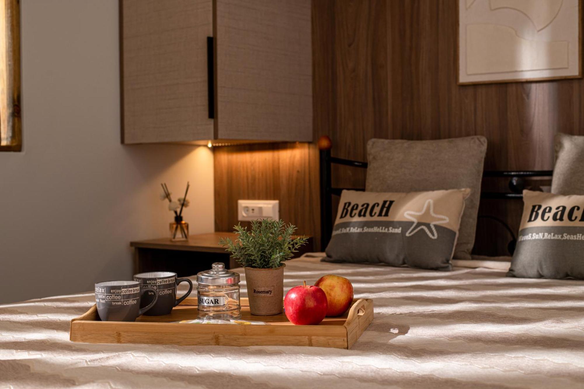 Natasha'S Studio Apartment Stalida 外观 照片